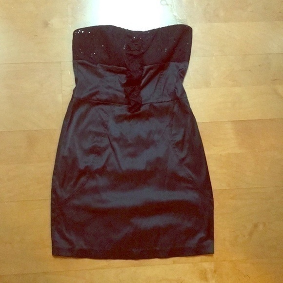 Black Strapless Mini Dress Sz Small 5 by Wishes - Picture 1 of 5